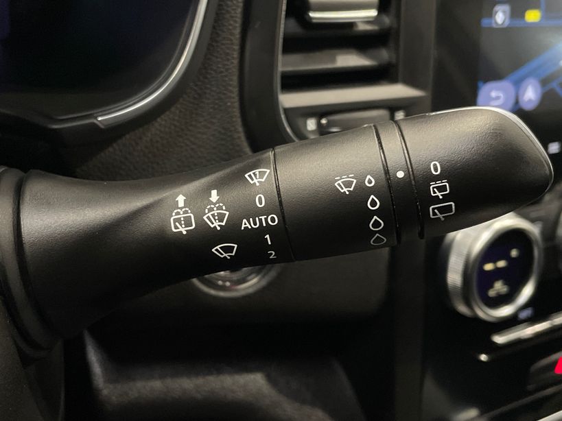 RENAULT MEGANE IV ESTATE 2021 - Photo n°30