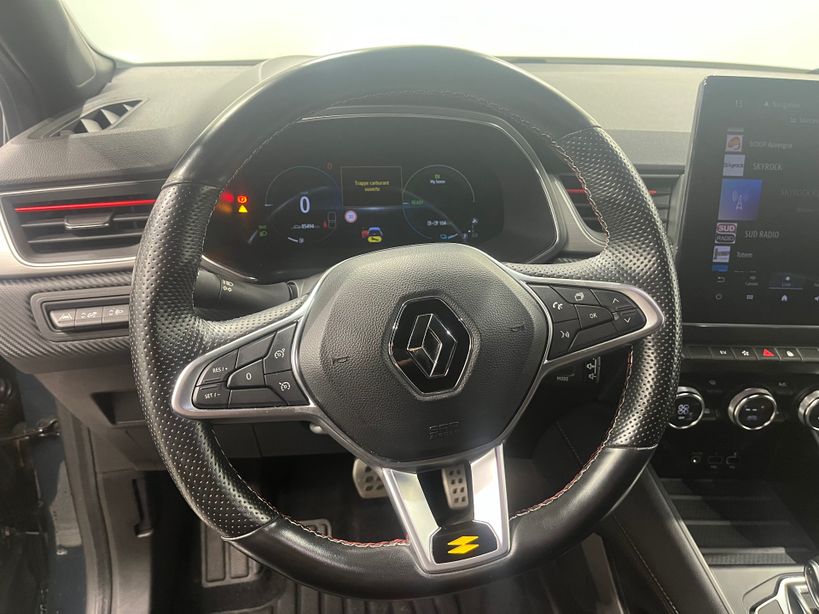 RENAULT CAPTUR 2022 - Photo n°11