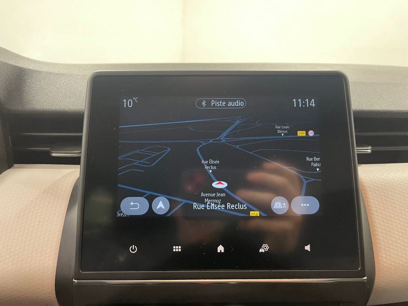 RENAULT CLIO V 2023 - Photo n°21