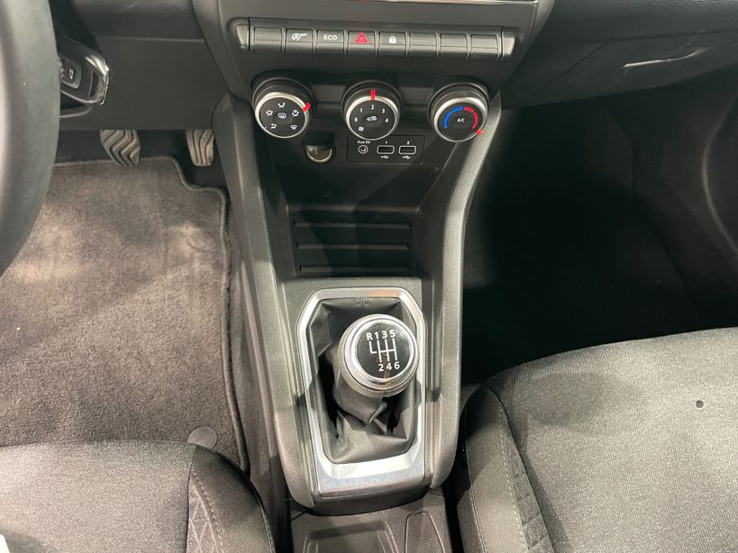 RENAULT CLIO V 2021 - Photo n°26