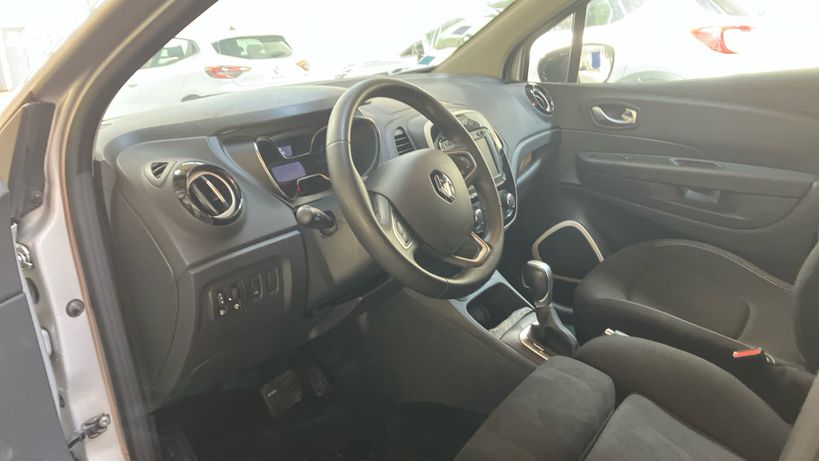 RENAULT CAPTUR BUSINESS 2019 - Photo n°11
