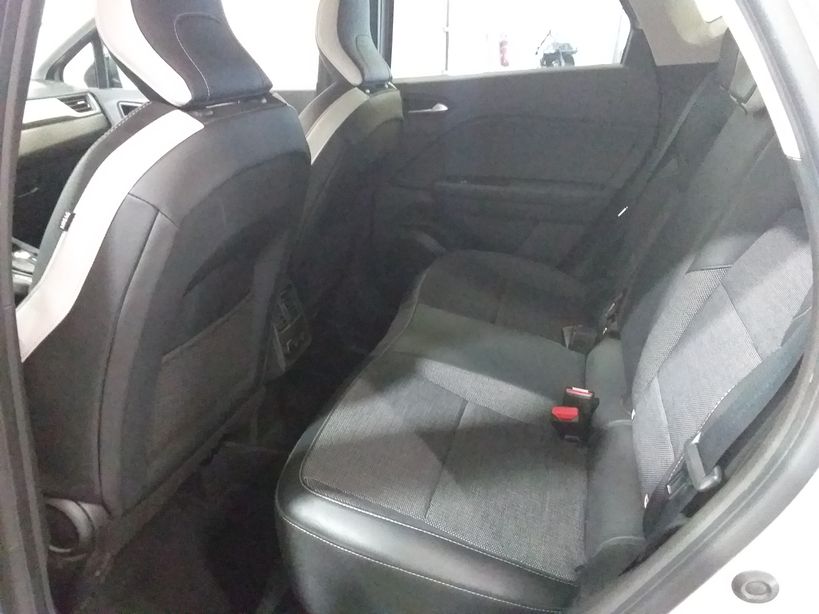 RENAULT CAPTUR 2021 - Photo n°15