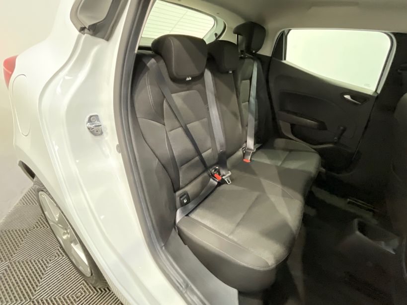 RENAULT CLIO V 2021 - Photo n°38