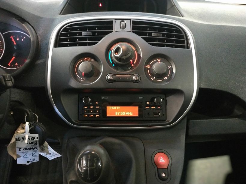 RENAULT KANGOO EXPRESS 2018 - Photo n°23