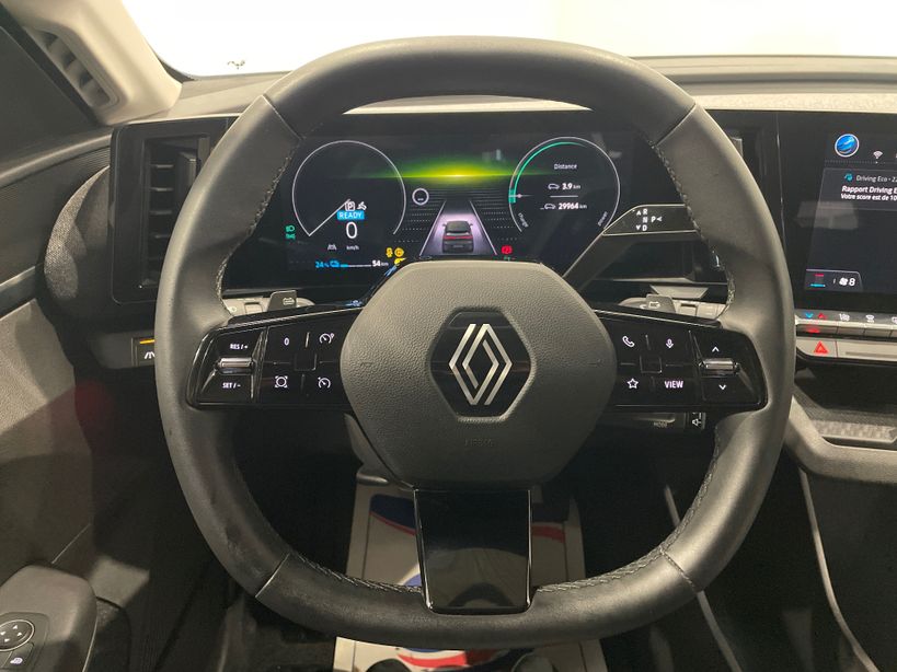 RENAULT MEGANE E TECH 2022 - Photo n°11