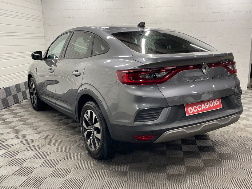 RENAULT ARKANA 2023 - Photo n°8