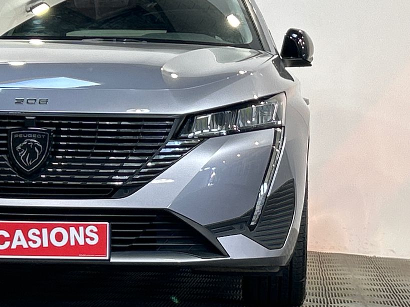 PEUGEOT 308 2023 - Photo n°7