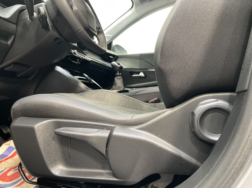 PEUGEOT 208 2024 - Photo n°35