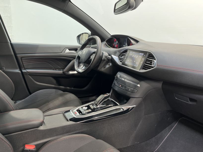 PEUGEOT 308 2019 - Photo n°51
