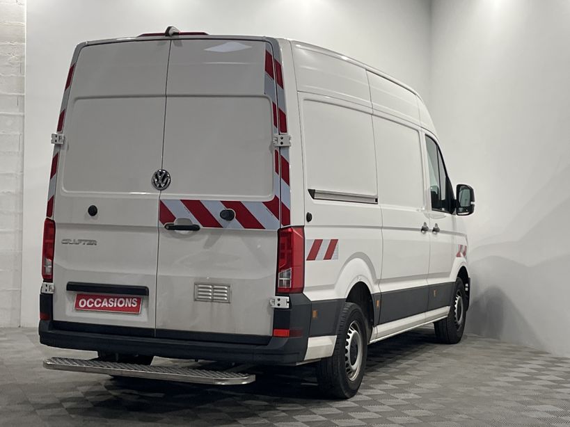 VOLKSWAGEN CRAFTER VAN 2019 - Photo n°3