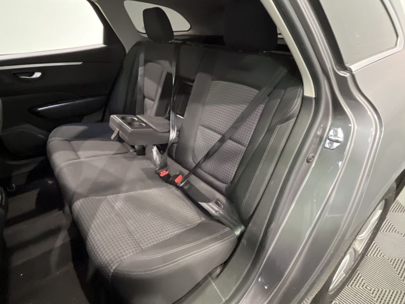 RENAULT TALISMAN ESTATE BUSINESS 2016 - Photo n°9