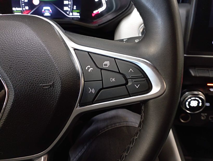 RENAULT CLIO V 2021 - Photo n°25