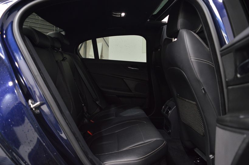 JAGUAR XE 2017 - Photo n°6