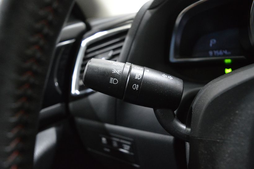 MAZDA MAZDA3 2014 - Photo n°19