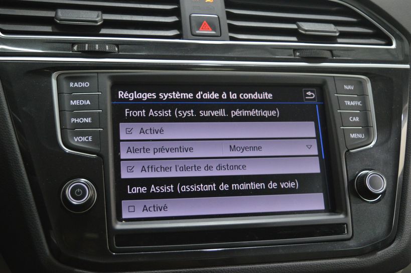 VOLKSWAGEN TIGUAN 2017 - Photo n°12