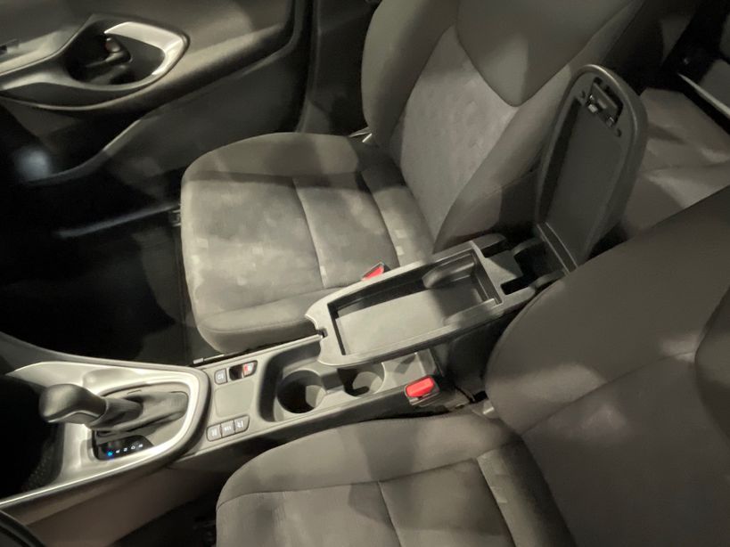 TOYOTA YARIS HYBRIDE 2025 - Photo n°21