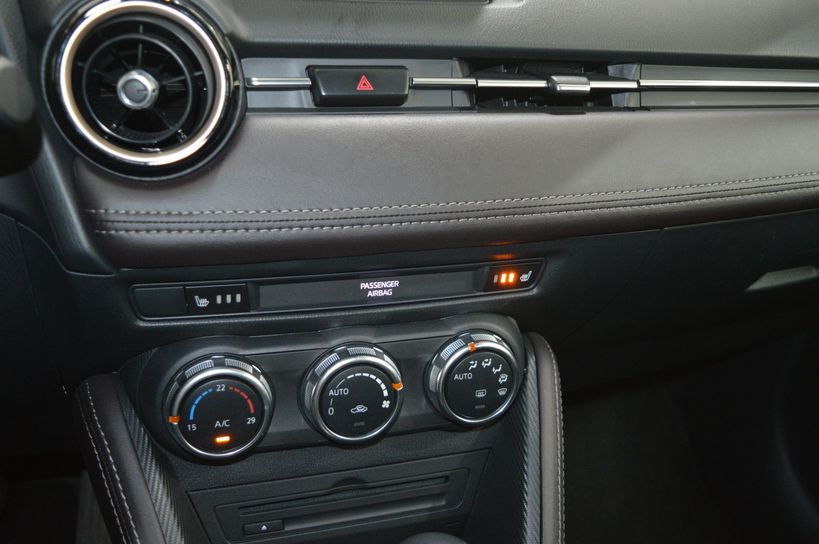 MAZDA MAZDA2 2017 - Photo n°16
