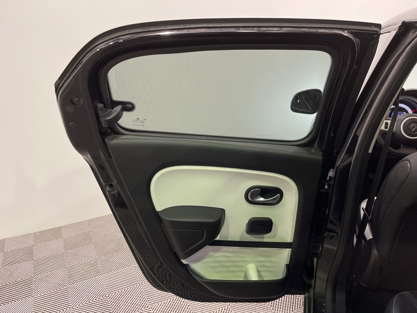 RENAULT TWINGO III 2021 - Photo n°33