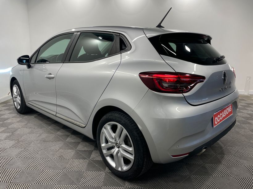 RENAULT CLIO V 2021 - Photo n°8