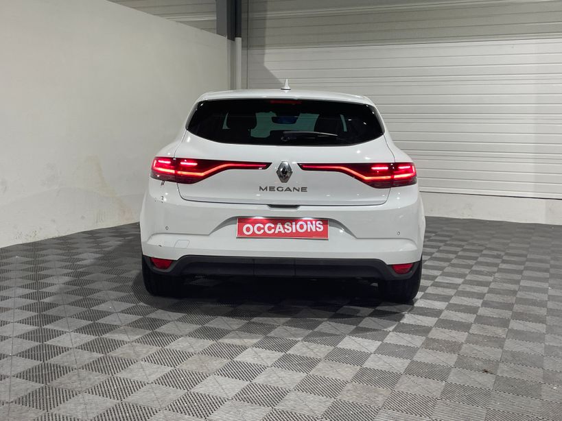 RENAULT MEGANE IV BERLINE 2022 - Photo n°6