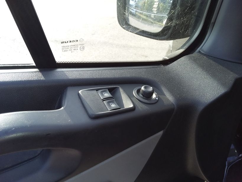 RENAULT TRAFIC COMBI 2016 - Photo n°12