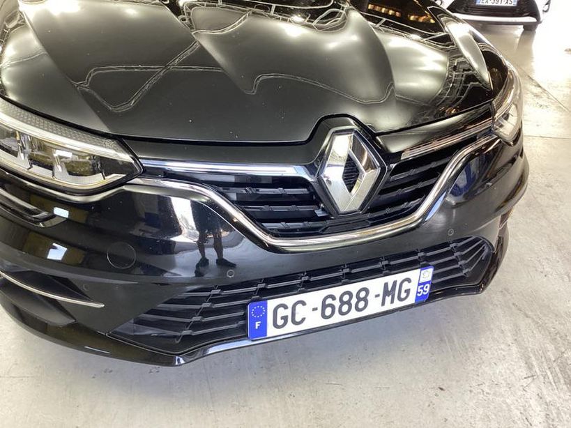 RENAULT MEGANE IV ESTATE 2021 - Photo n°2