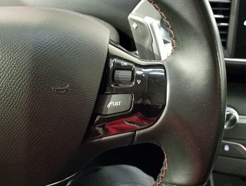 PEUGEOT 308 2020 - Photo n°25