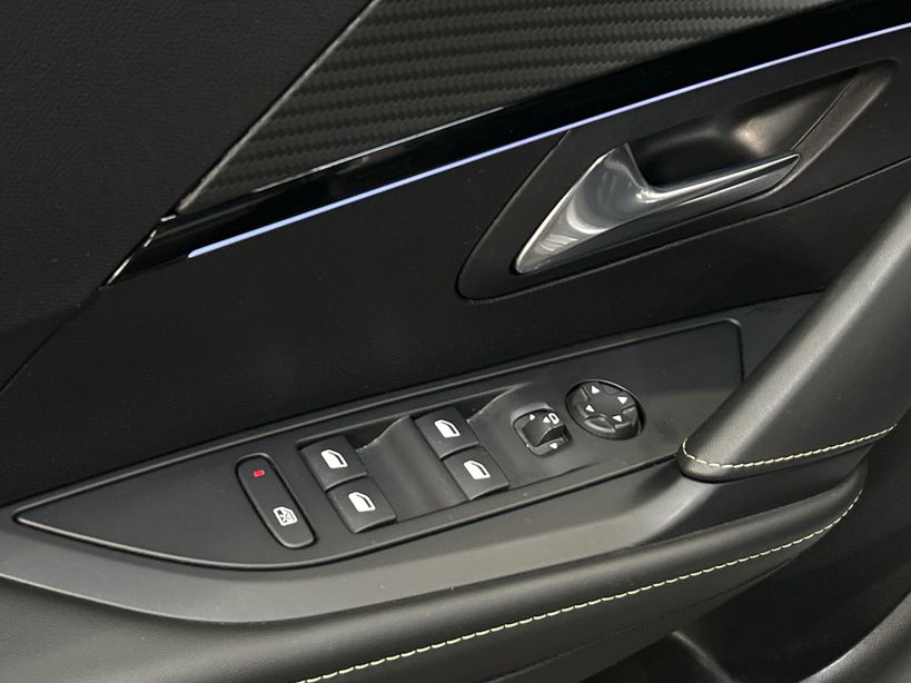 PEUGEOT 208 2023 - Photo n°31