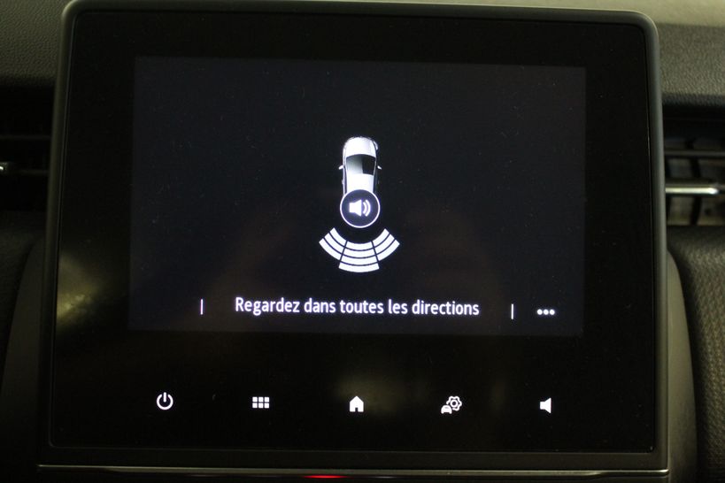 RENAULT CLIO V 2020 - Photo n°16