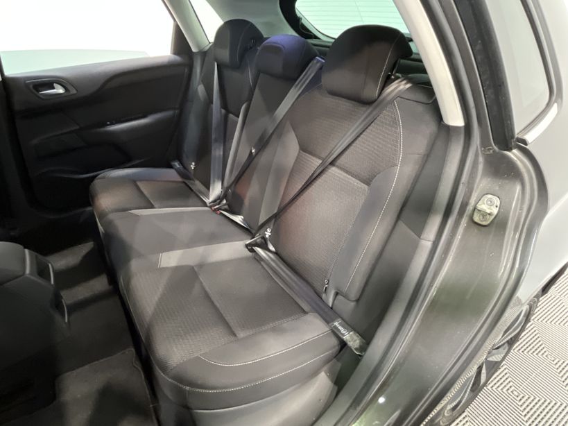 CITROEN C4 2018 - Photo n°9