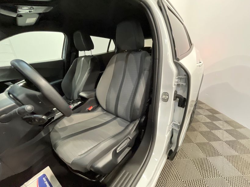 PEUGEOT 2008 2023 - Photo n°9