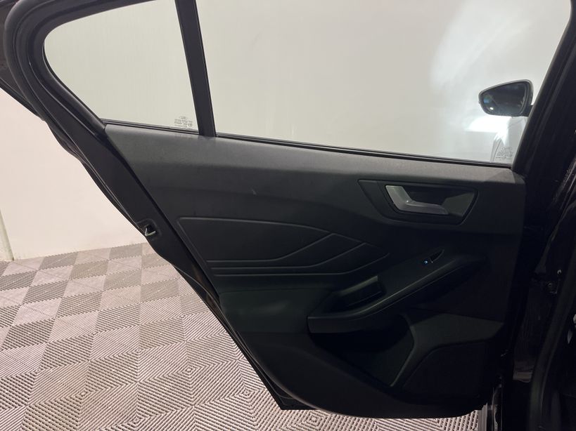 FORD FOCUS 2020 - Photo n°37