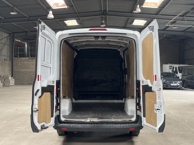 FORD TRANSIT FOURGON 2018 - Photo n°33