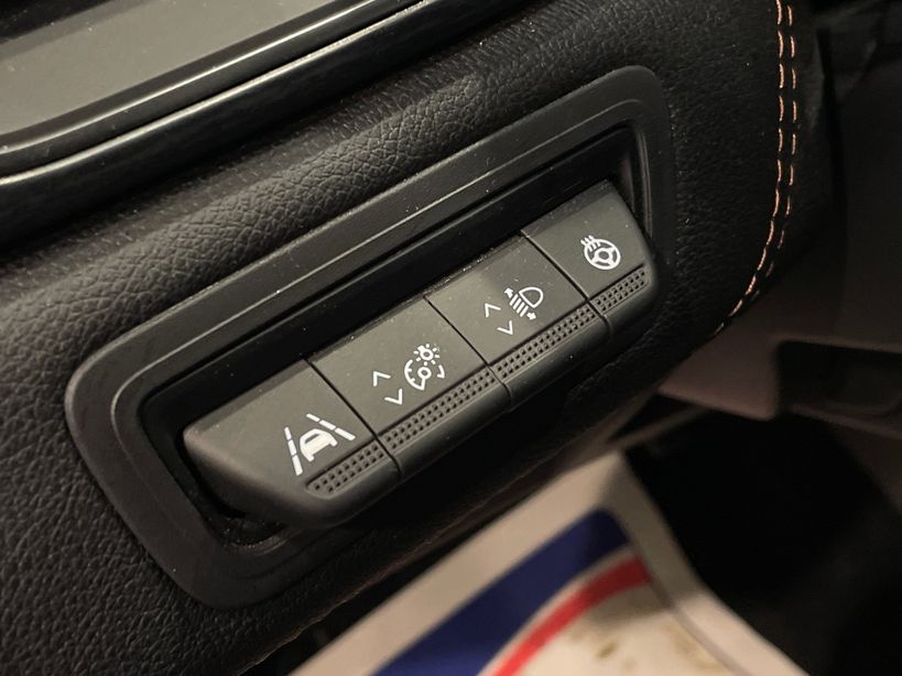 RENAULT CAPTUR 2023 - Photo n°38