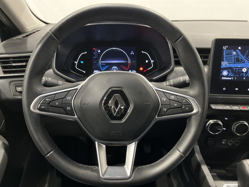 RENAULT CLIO V 2021 - Photo n°11