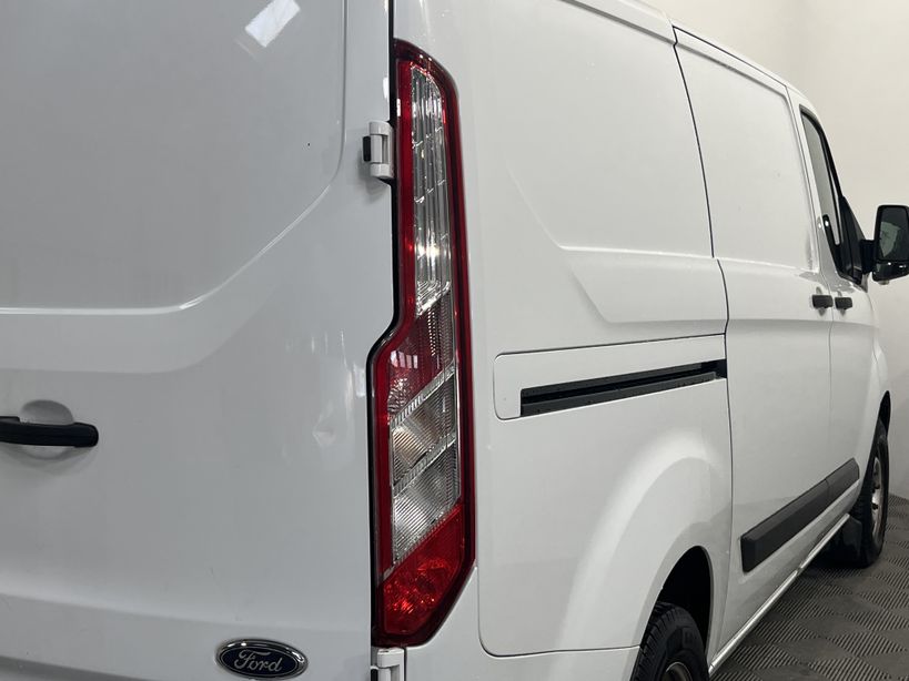 FORD TRANSIT CUSTOM FOURGON 2022 - Photo n°8