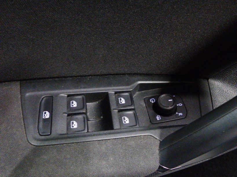 VOLKSWAGEN TIGUAN 2018 - Photo n°34