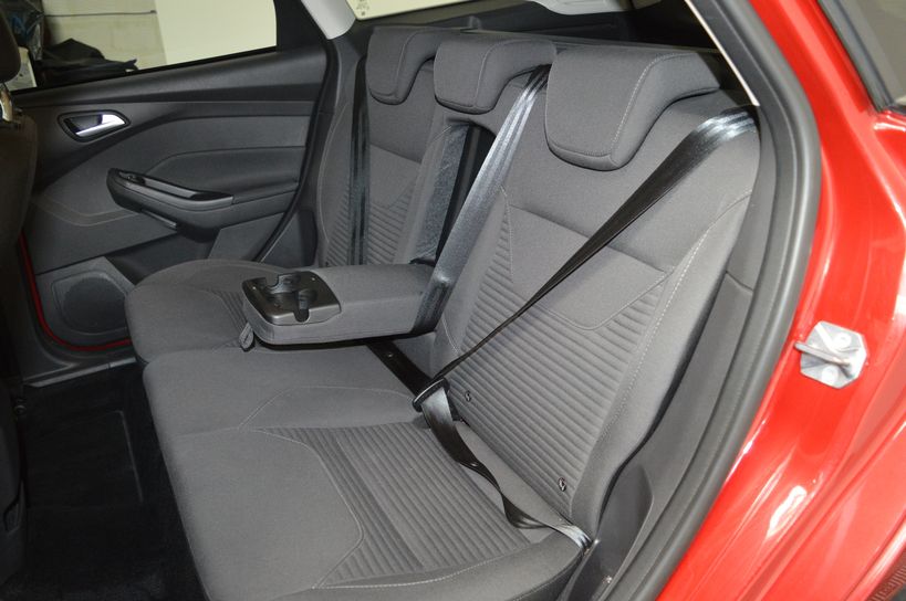 FORD FOCUS SW 2016 - Photo n°9