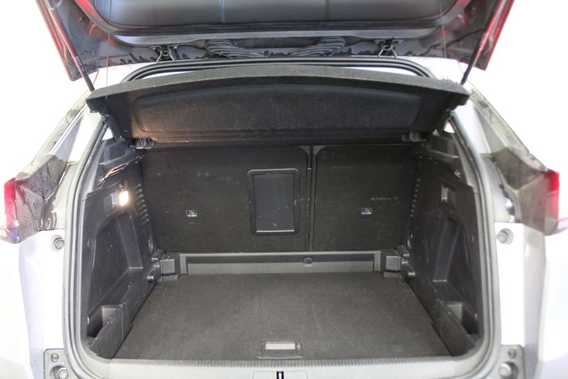 PEUGEOT 3008 2019 - Photo n°9