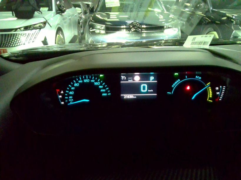 PEUGEOT 2008 2025 - Photo n°5