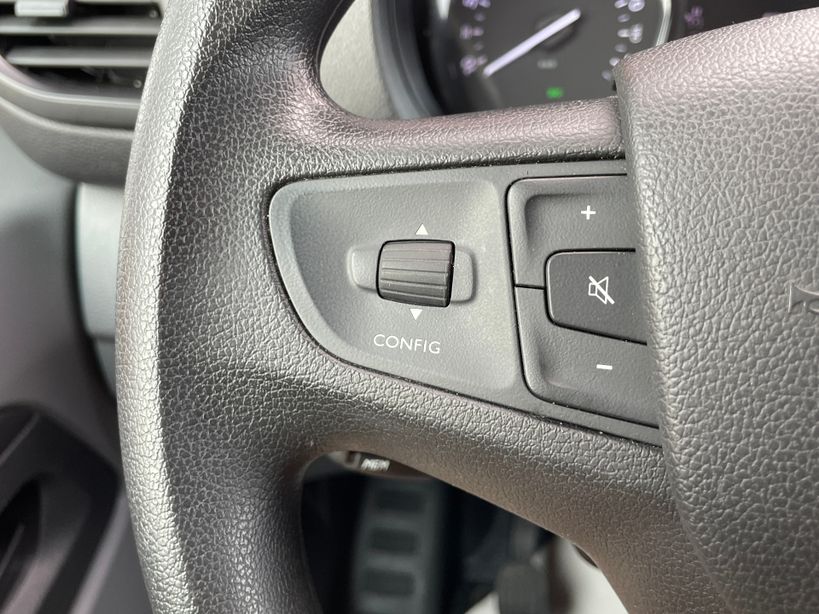 CITROEN JUMPY FOURGON 2022 - Photo n°24