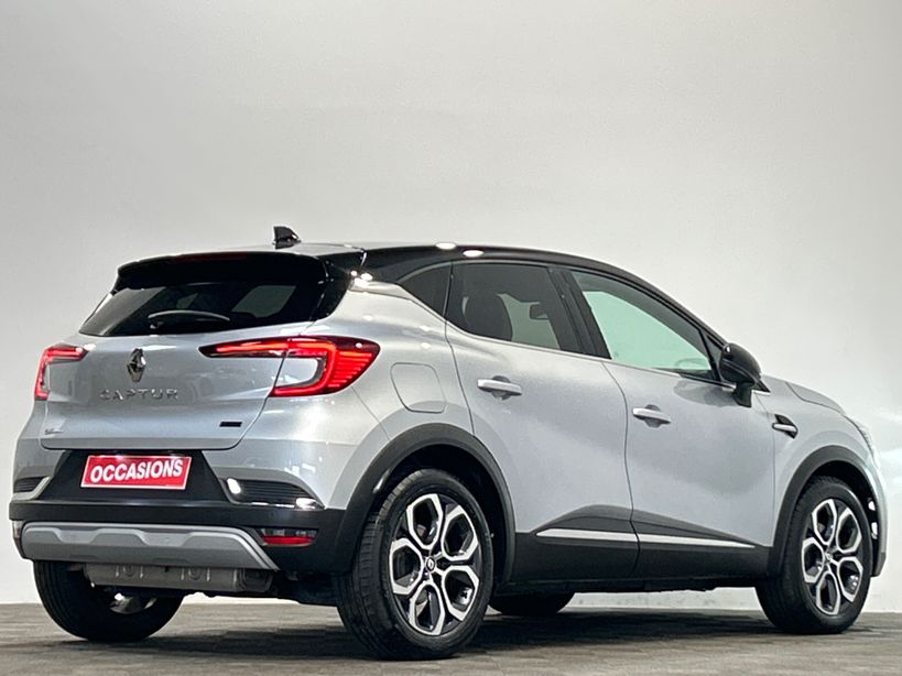 RENAULT CAPTUR 2023 - Photo n°2