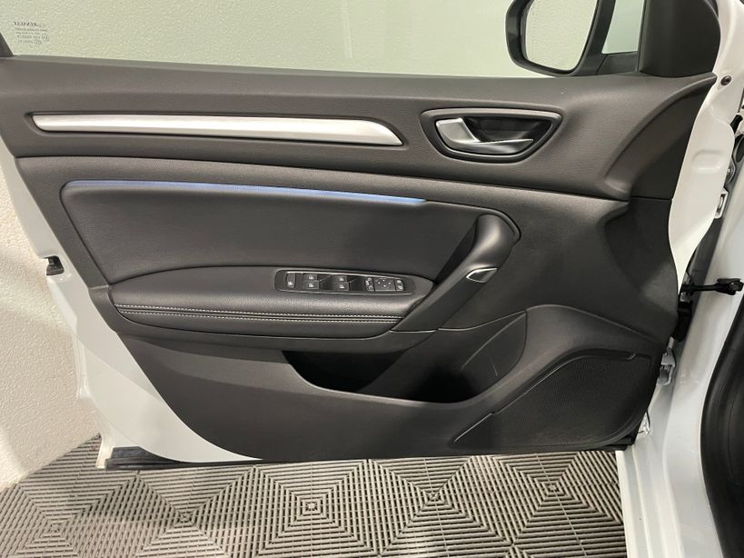 RENAULT MEGANE IV ESTATE 2022 - Photo n°41