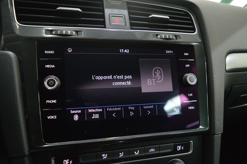 VOLKSWAGEN GOLF SW 2018 - Photo n°45