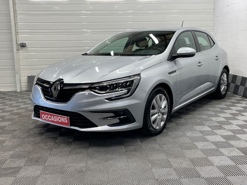 RENAULT MEGANE IV BERLINE 2021 - Photo n°1