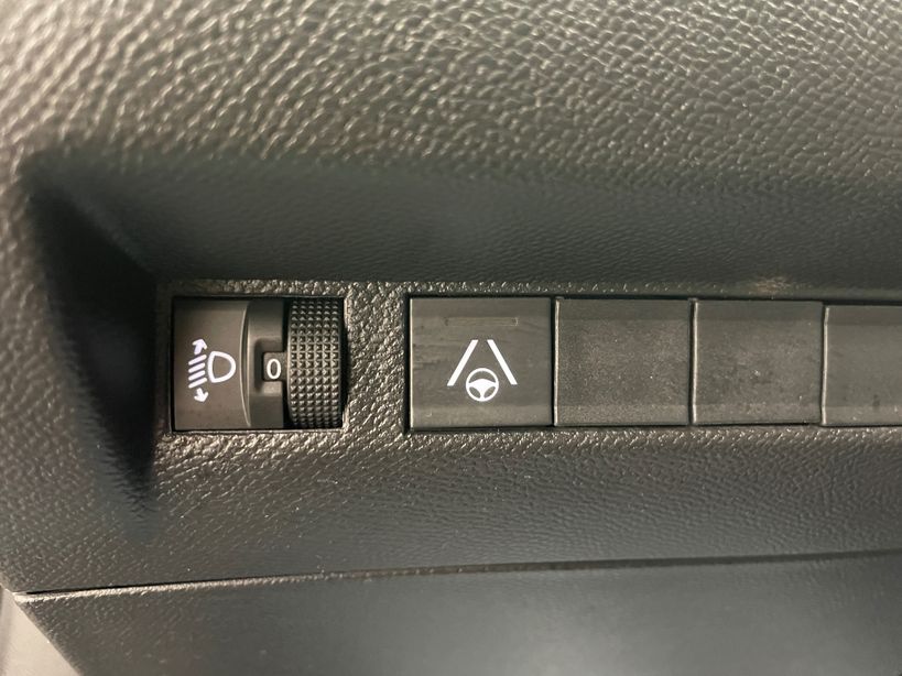 PEUGEOT 2008 2024 - Photo n°31