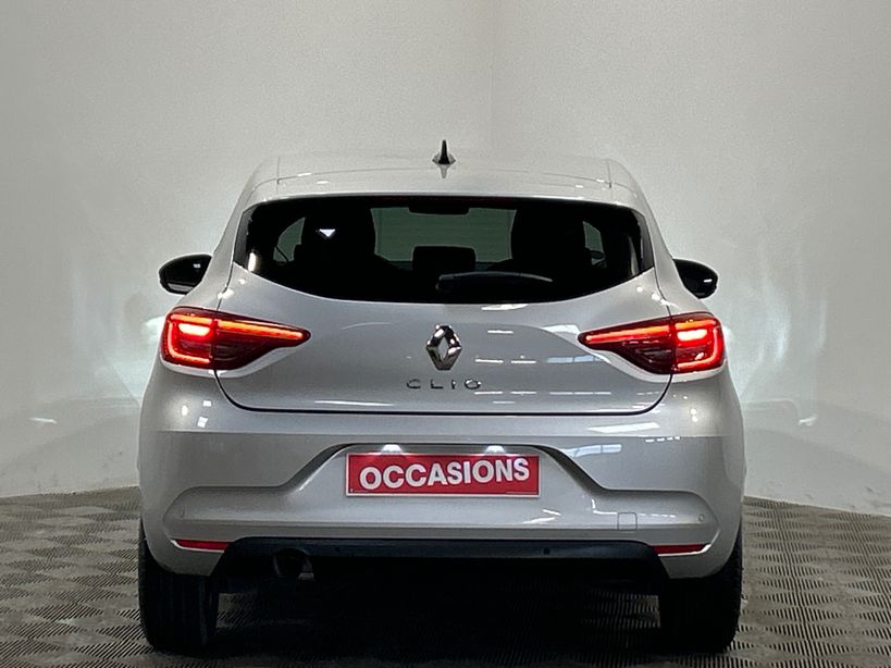 RENAULT CLIO V 2023 - Photo n°6