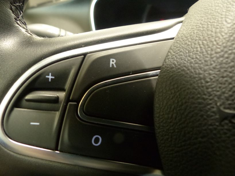 RENAULT MEGANE IV BERLINE 2021 - Photo n°29