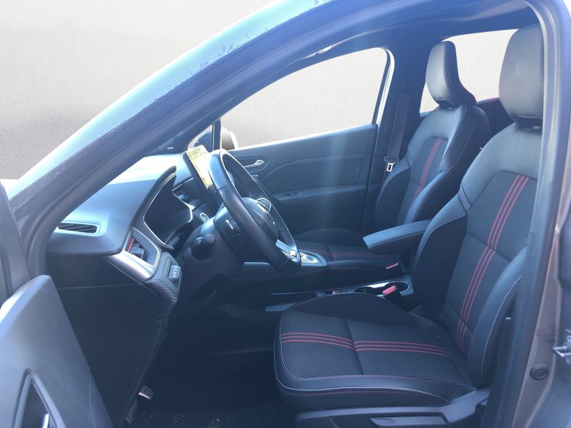 RENAULT CAPTUR 2023 - Photo n°10