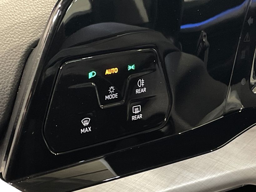 VOLKSWAGEN GOLF 2023 - Photo n°36